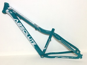CUADRO 29 FEM. MTB MIA VDE. TIF./BCO